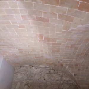 Sabbiatura soffitto in pietra a Roma e Viterbo